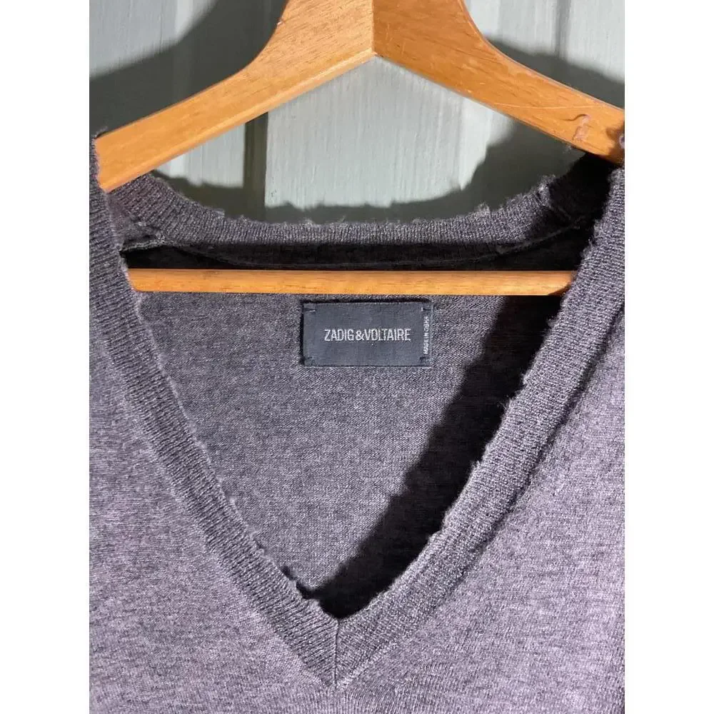 Zadig & Voltaire Women's Gray Angel Wing Cashmere V-Neck Sweater Medium - Picture 6 of 12